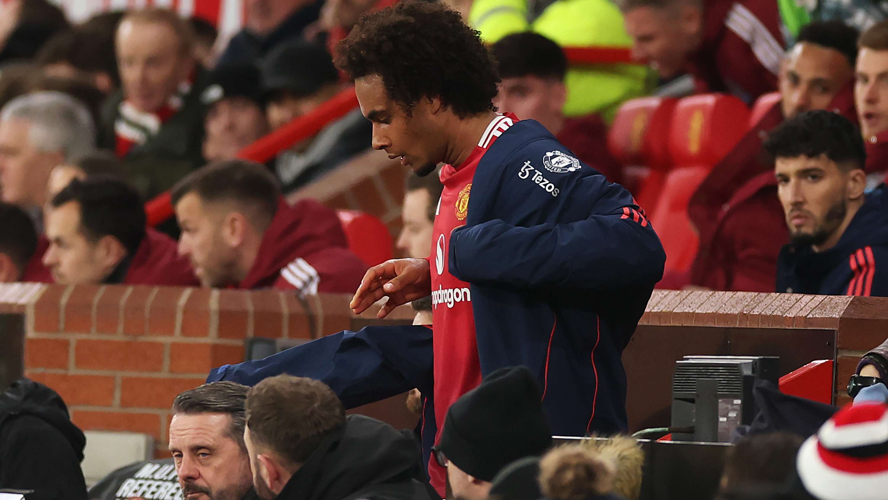 旅程雖然充 旅程雖然充