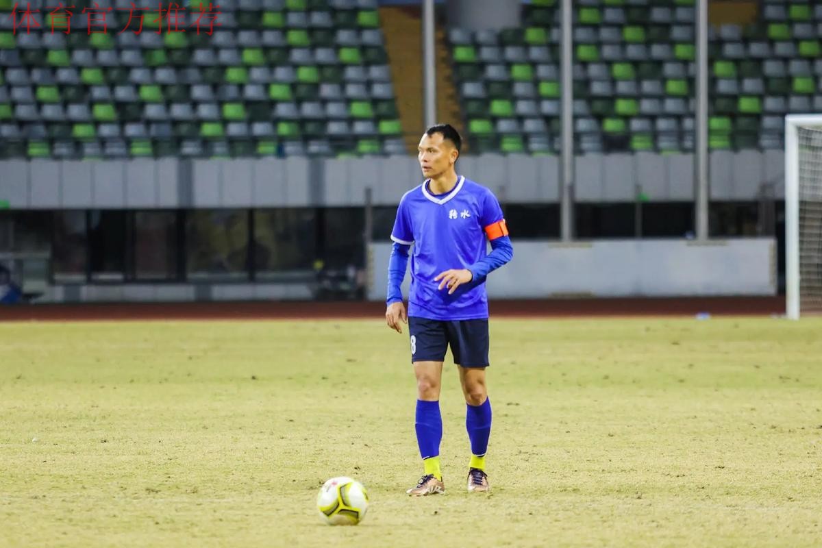 五甲联赛南二区球队巡礼：华东政法大学华正足球队